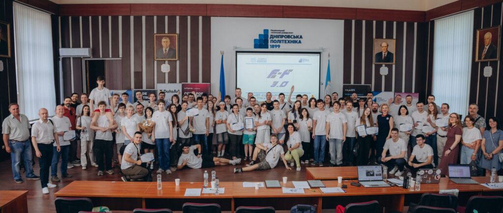 E‑Formula Dniprotech 3.0 на фінальному заході в Дніпровській політехніці.